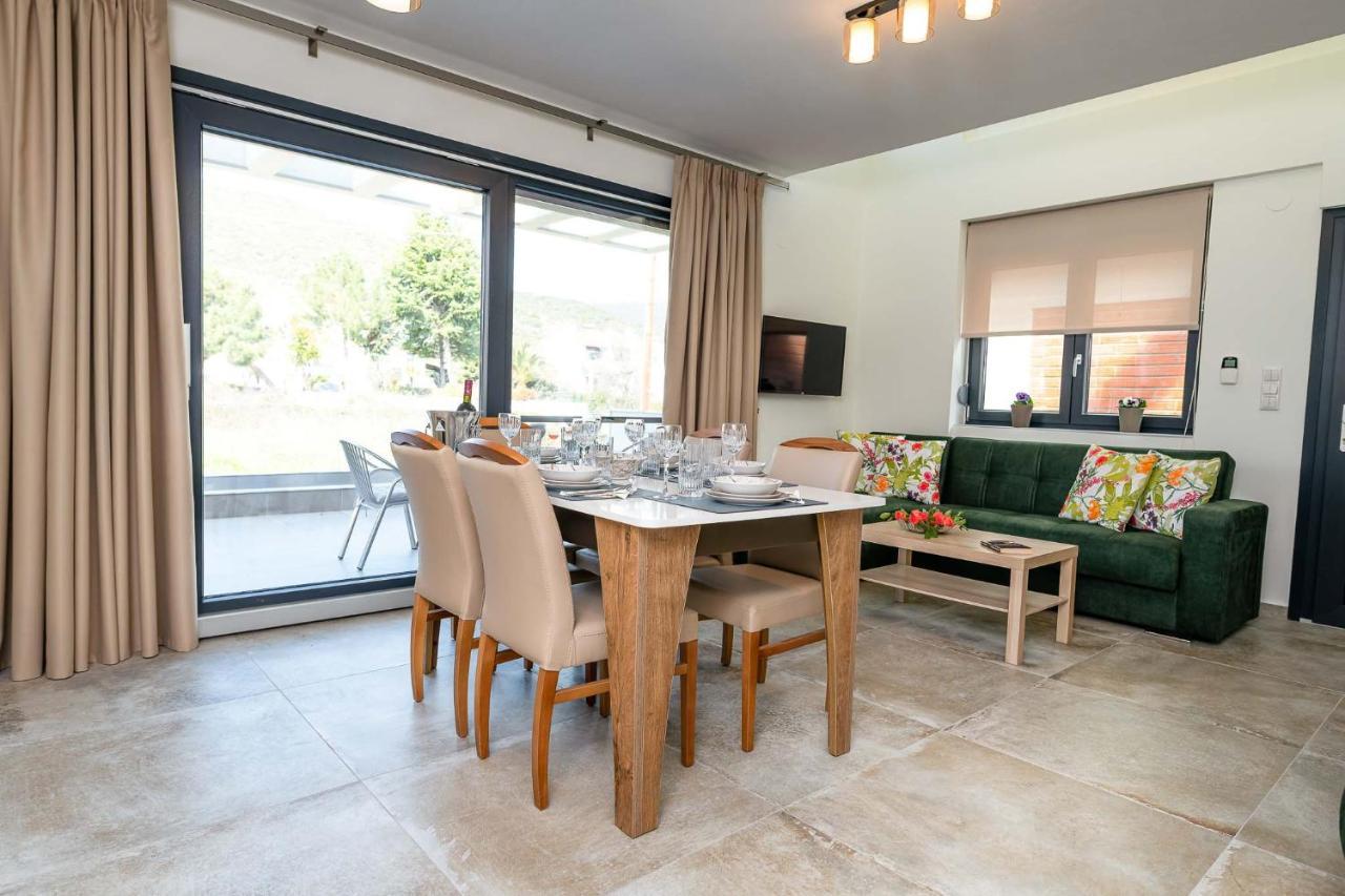 Filos Suites Nea Iraklitsa 外观 照片