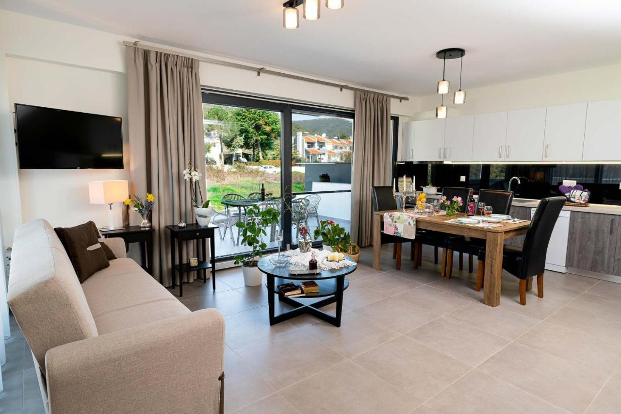 Filos Suites Nea Iraklitsa 外观 照片